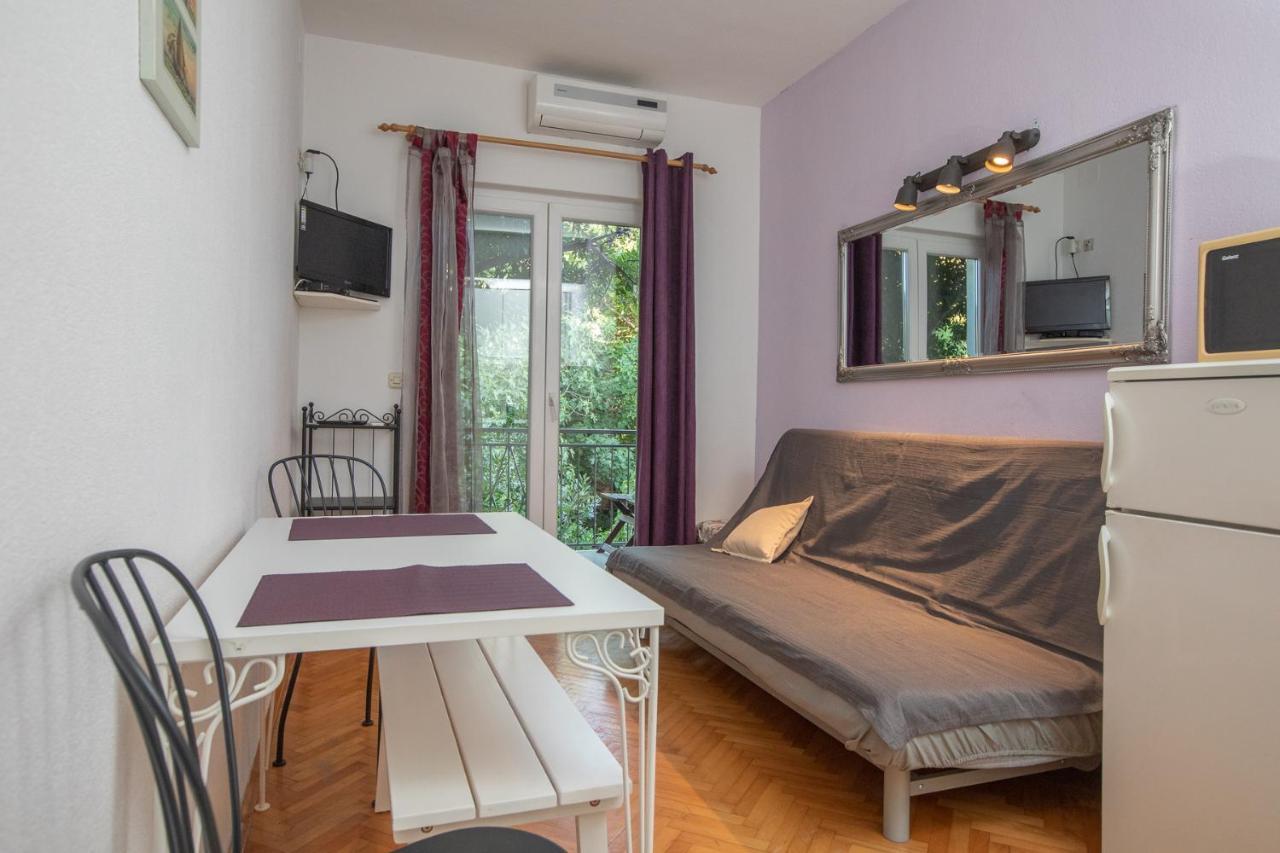 Vega Apartments พอดโกรา ภายนอก รูปภาพ