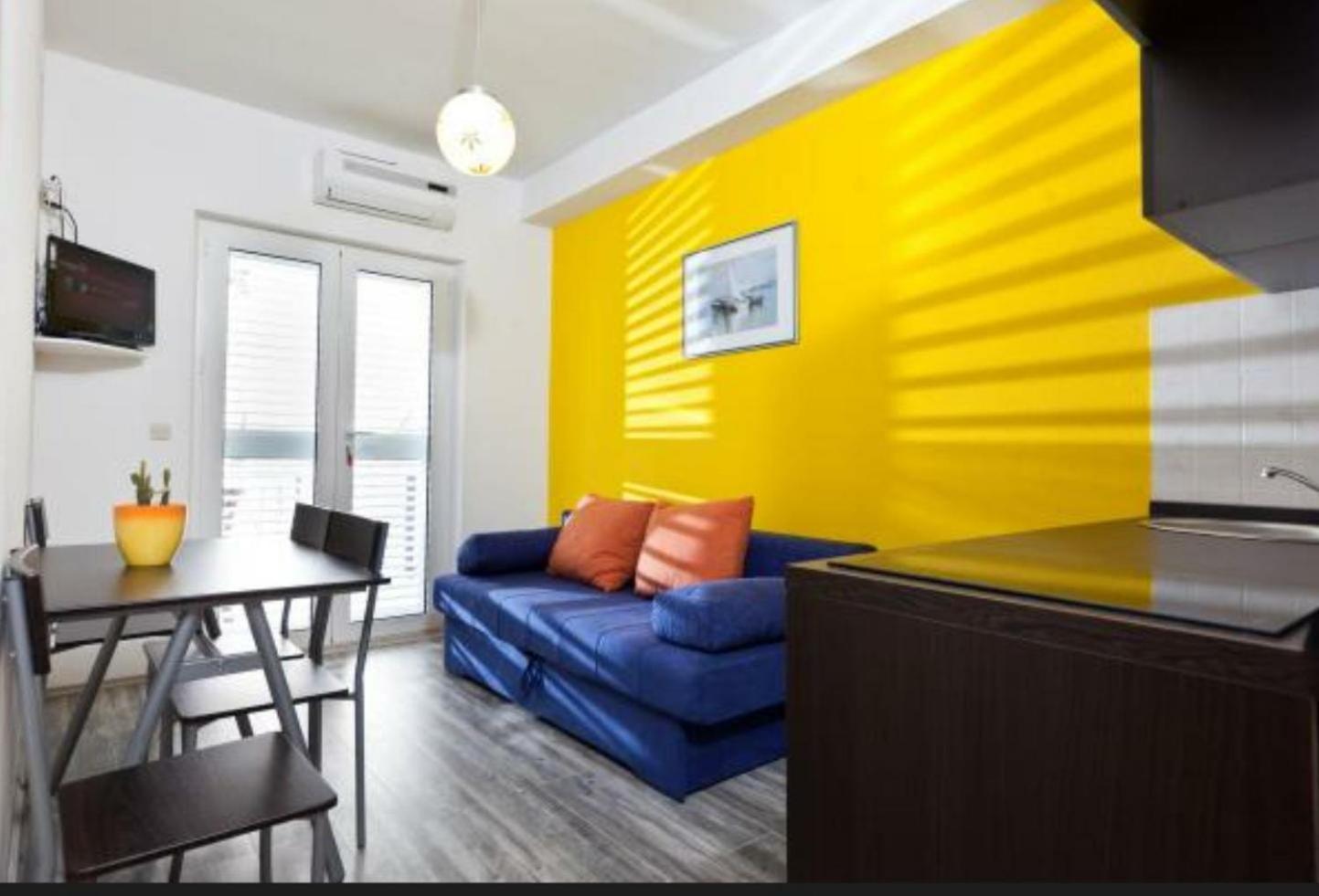 Vega Apartments พอดโกรา ภายนอก รูปภาพ